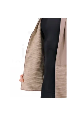 Essential Insulator Hybrid