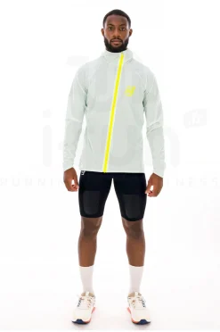 Hurricane Waterproof 10/10