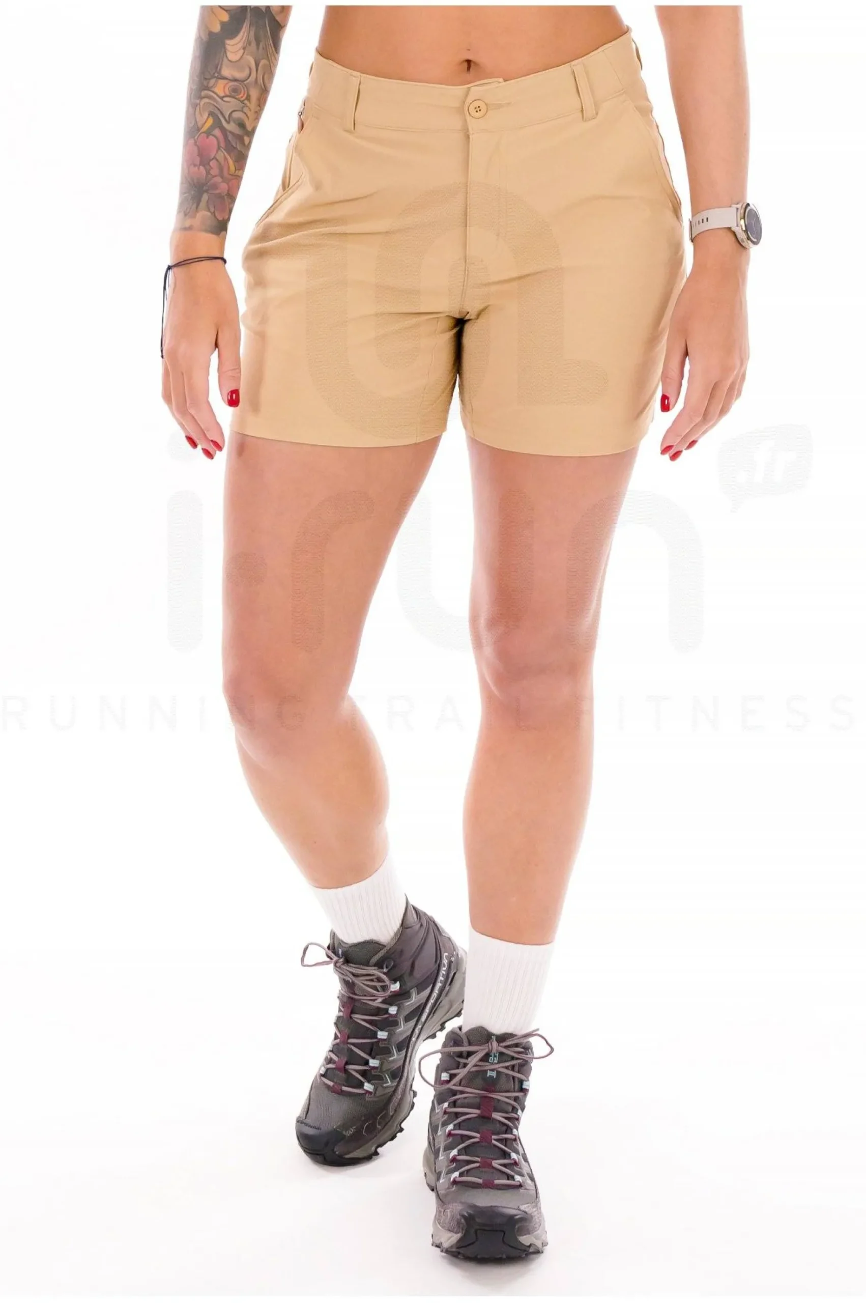 Leslie Falls II femme