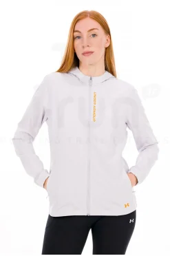 Outrun The Storm femme