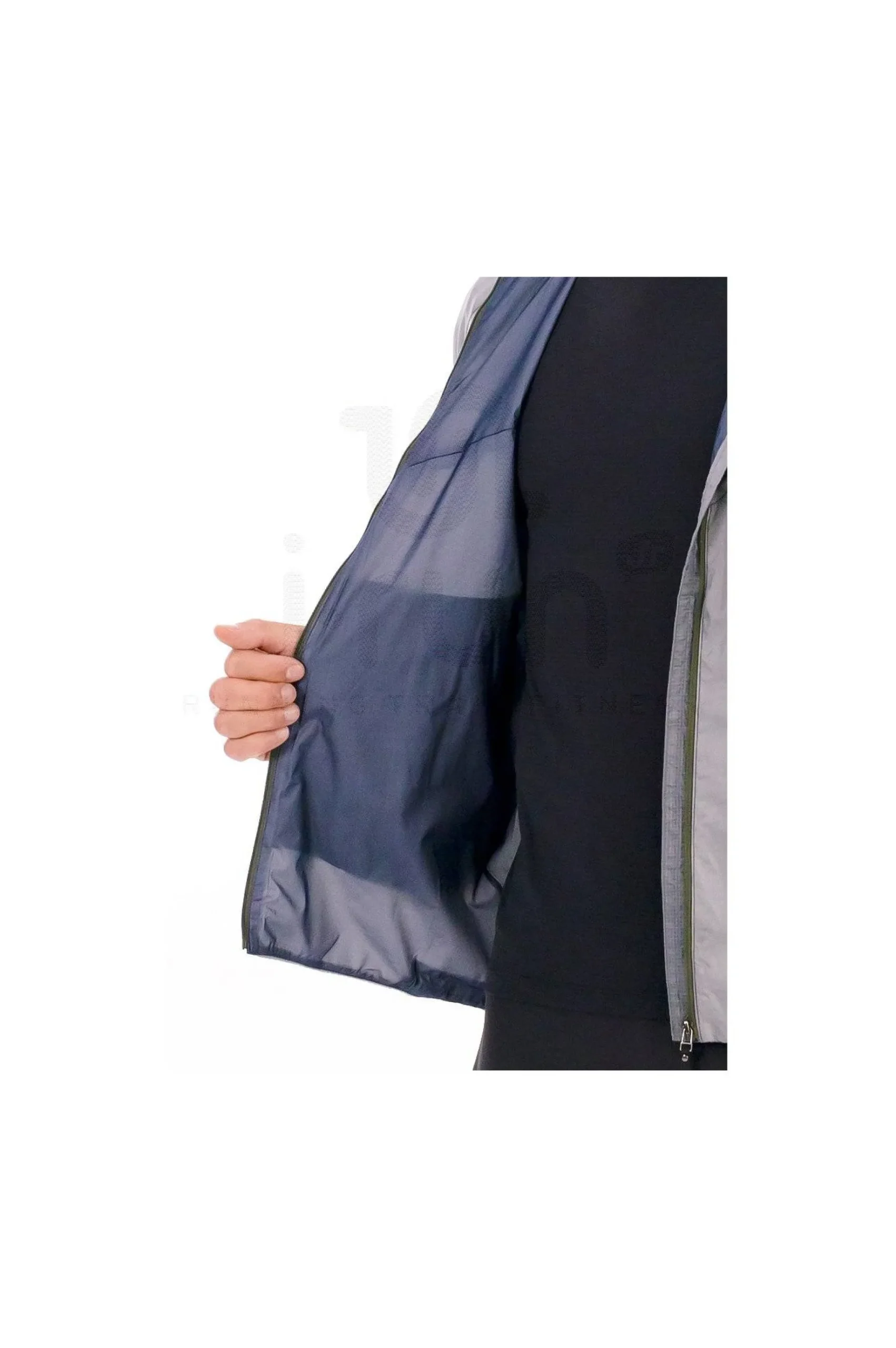 R5 Gore-Tex Infinium Insulated