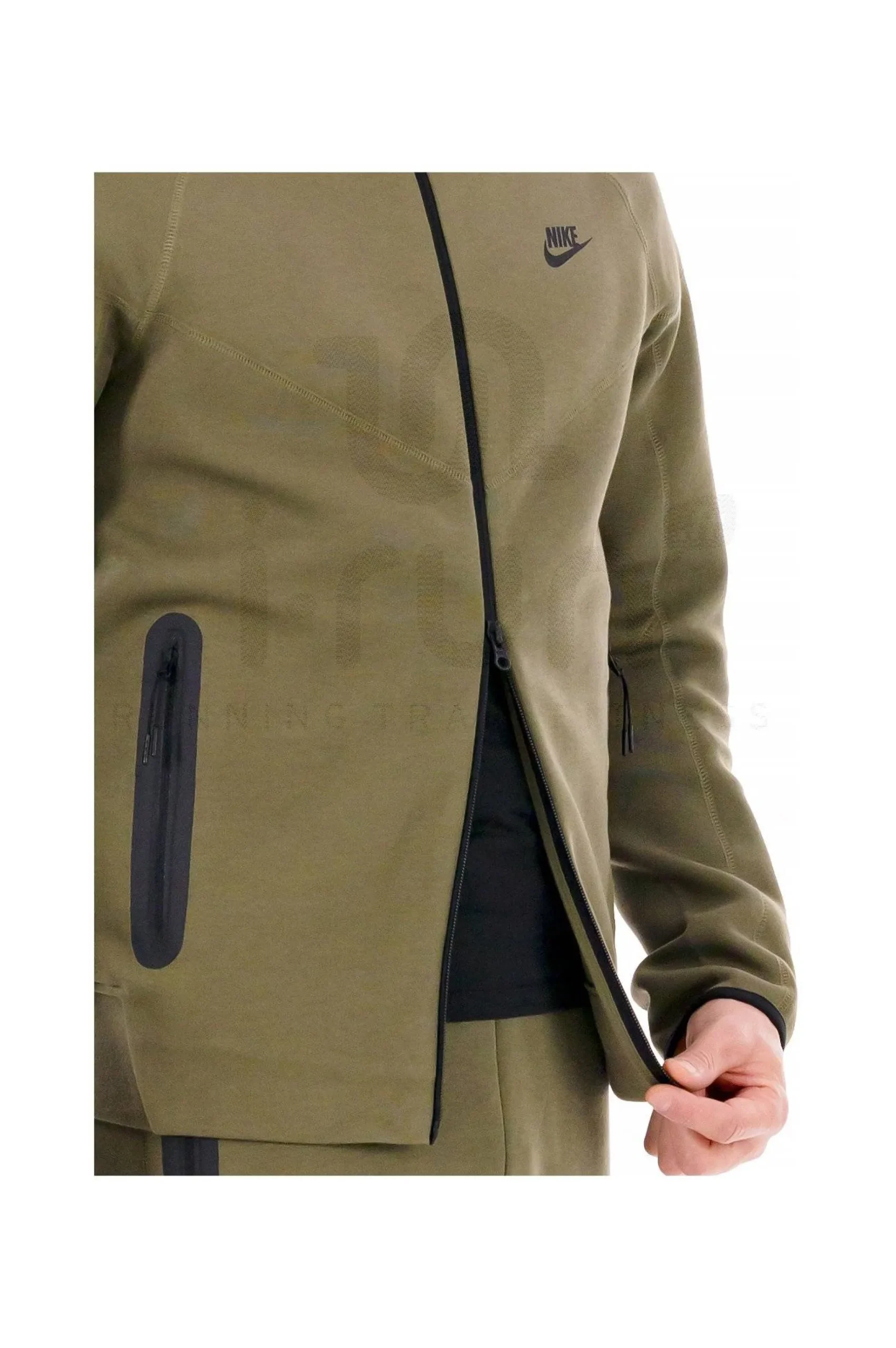 Tech Fleece Windrunner M