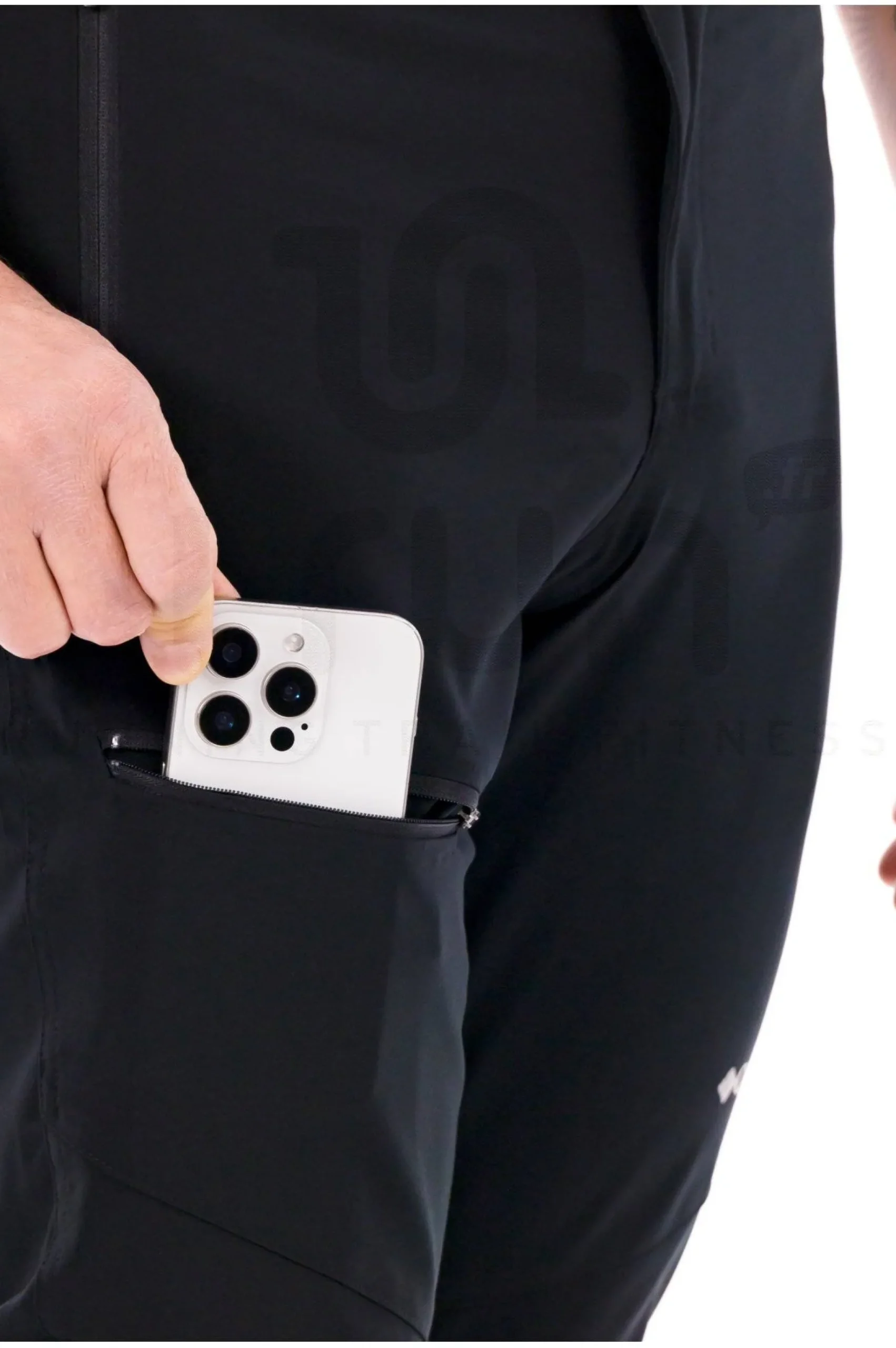 Titan Pass II - 81 cm