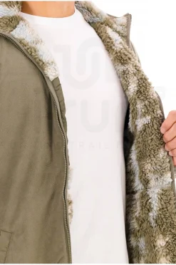 Winter Pass Reversible Fleece